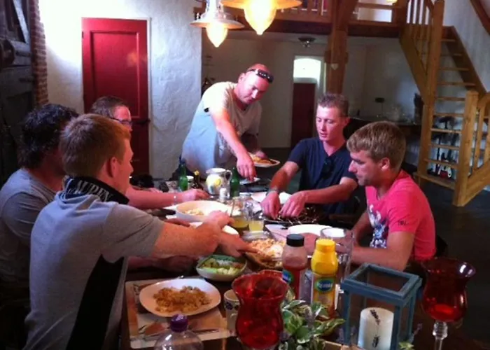 Hofstede De Groote Laar Bed & Breakfast 3*